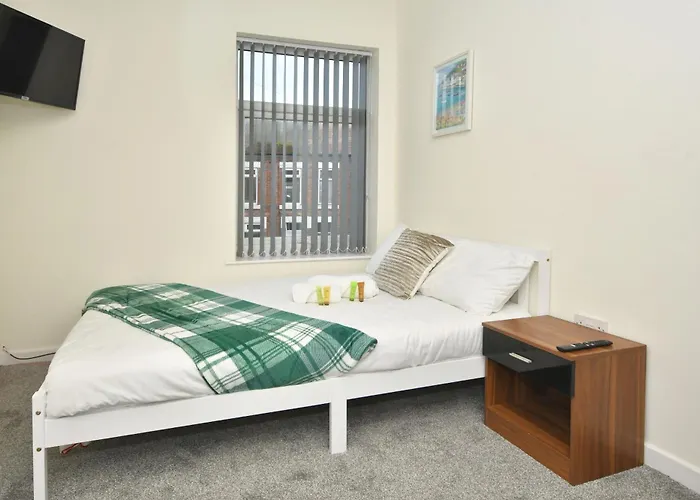 Townhouse @ Hall O Shaw Street Crewe